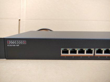 Good condition! Tested and pulled from a working environment! **POWER CORD INCLUDED**Item Specifics: MPN : ECS2100-10PUPC : N/AType : Ethernet SwitchForm Factor : Rack-MountableBrand : Edge-CoreModel : ECS2100-10PNetwork Management Type : Fully ManagedNumber of LAN Ports : 10Number of WAN Ports : 2Ethernet Technology : Gigabit Ethernet (1000-Mbit/s) - 2