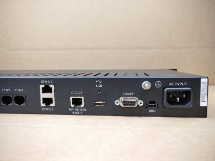 Great Condition! Tested and pulled from a working environment! **NO POWER CORD INCLUDED**Item Specifics: MPN : 4243908F1UPC : N/AForm Factor : Rack-MountableBrand : ADTRANModel : Total Access 908e (4243908F1)Type : Router - 7