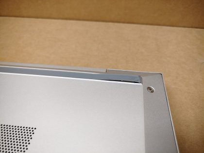 2025** The corner on the bottom plate is slightly bent (View image 9). The edge on the rubber strip on the bottom is slighty coming off (View image 10). Fully Tested & 100% Functional ready to use out of the box