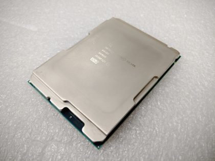 Excellent condition! Tested and pulled from a working environment! Item Specifics: MPN : SRMGEUPC : N/ABrand : IntelProcessor Type : Xeon SilverNumber of Cores : 12Socket Type : LGA 4677Clock Speed : 2.00GHzProcessor Model : Intel Xeon Silver 4410YCache : 30 MBType : Processor - 2