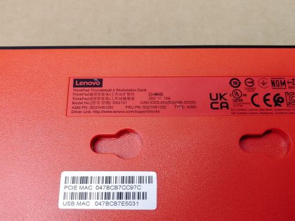 Good Condition! Tested and pulled from a working environment! **NO POWER ADAPTER OR CABLES INCLUDED**Item Specifics: MPN : DK2131UPC : N/ACompatible Brand : For LenovoCompatible Product Line : For Lenovo ThinkPadCompatible Model : For LenovoPorts/Interfaces : Audio Out