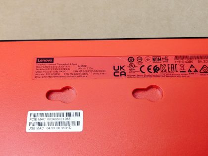 Good Condition! Tested and pulled from a working environment! **NO POWER ADAPTER OR CABLES INCLUDED**Item Specifics: MPN : DK2131UPC : N/ACompatible Brand : For LenovoCompatible Product Line : For Lenovo ThinkPadCompatible Model : For LenovoPorts/Interfaces : Audio Out