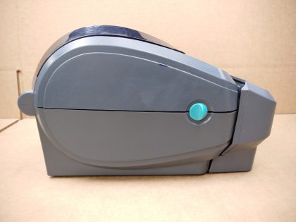 Good Condition! There is some minor scratches/scuffs from normal use. Tested and pulled from a working environment! **POWER ADAPTER INCLUDED**Item Specifics: MPN : GX420dUPC : N/ATechnology : ThermalPrinter Type : Direct ThermalOutput Type : Black / WhiteBrand : ZebraModel : GX420d / GX42-202412-000Product Line : Zebra GBlack Print Speed : Up to 6"/152 mm per secondType : Label PrinterScanning Resolution : 203 dpi (8 dots/mm) - 6