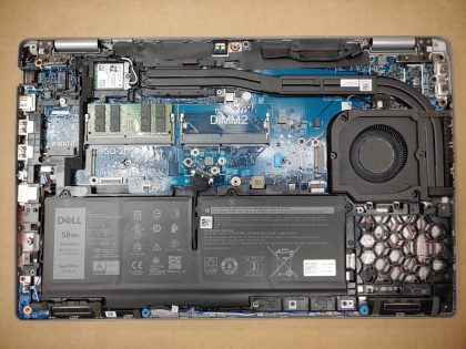 **CRACKED SCREEN** *DELL ProSupport Plus WARRANTY Expires JAN 28