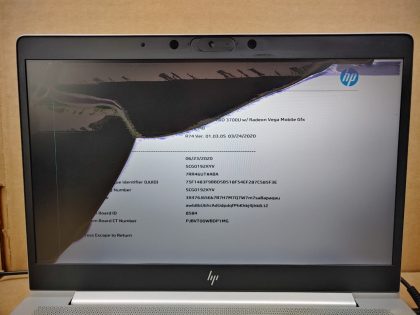 **CRACKED SCREEN** May have a few minor cosmetic scratches/scuffs. For your help