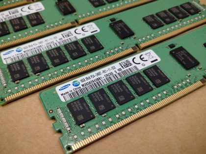 Excellent Condition! Tested and pulled from a working machine. Item Specifics: MPN : M393A2K43BB1-CRC0QUPC : N/AType : MemoryForm Factor : RDIMMBrand : SamsungNumber of Pins : 288Bus Speed : PC4-2400TNumber of Modules : 4Capacity per Module : 16 GBModel : M393A2K43BB1-CRC0Q - 2