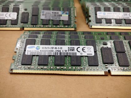LOT of 64 - Excellent condition! Tested and pulled from a working environment! Item Specifics: MPN : M393A2G40DB0-CPB0QUPC : N/AType : MemoryForm Factor : DIMMBrand : SamsungTotal Capacity : 1024 GBBus Speed : PC4-2133PNumber of Modules : 64Capacity per Module : 16 GBModel : M393A2G40DB0-CPB0QNumber of Pins : 288 - 2