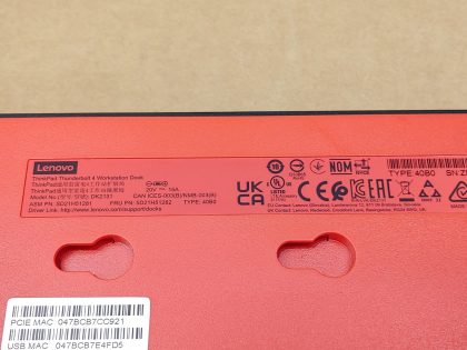 Good Condition! Tested and pulled from a working environment! **NO POWER ADAPTER OR CABLES INCLUDED**Item Specifics: MPN : DK2131UPC : N/ACompatible Brand : For LenovoCompatible Product Line : For Lenovo ThinkPadCompatible Model : For LenovoPorts/Interfaces : Audio Out