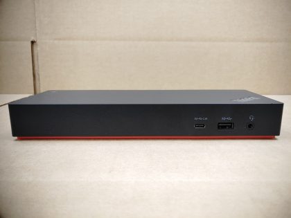 Good Condition! Tested and pulled from a working environment! **NO POWER ADAPTER OR CABLES INCLUDED**Item Specifics: MPN : DK2131UPC : N/ACompatible Brand : For LenovoCompatible Product Line : For Lenovo ThinkPadCompatible Model : For LenovoPorts/Interfaces : Audio Out