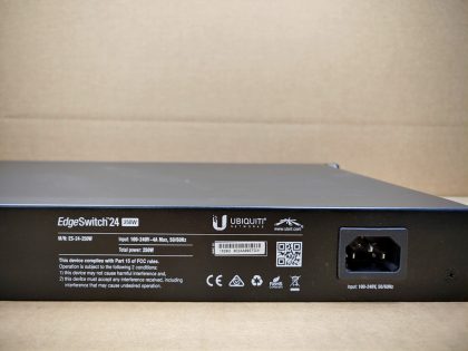 Good Condition! Tested and pulled from a working environment! May have a few minor cosmetic scratches/scuffs. **NO POWER ADAPTER INCLUDED** Item Specifics: MPN : ES-24-250WUPC : N/AType : Ethernet SwitchForm Factor : Rack-MountableBrand : Ubiquiti NetworksModel : ES-24-250WNetwork Management Type : Fully ManagedNetwork Connectivity : Wired-Ethernet (RJ-45)Number of LAN Ports : 24 - 7
