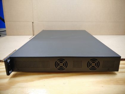 Good Condition! Tested and pulled from a working environment! May have a few minor cosmetic scratches/scuffs. **NO POWER ADAPTER INCLUDED** Item Specifics: MPN : ES-24-250WUPC : N/AType : Ethernet SwitchForm Factor : Rack-MountableBrand : Ubiquiti NetworksModel : ES-24-250WNetwork Management Type : Fully ManagedNetwork Connectivity : Wired-Ethernet (RJ-45)Number of LAN Ports : 24 - 8