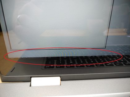 There is some bubbles in the bottom of the screen (View image 7). There is a small piece of plastic broke on the bottom of the USB (View image 8). The vent on the bottom is cracked and pushed in a little (View image 9). Fully Tested & 100% Functional ready to use out of the box