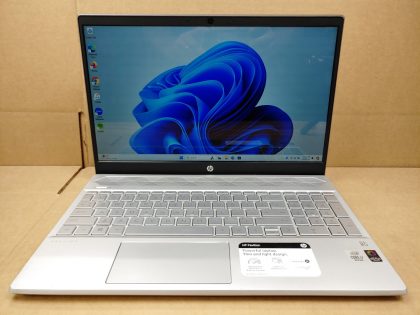 **NO POWER ADAPTER INCLUDED** There is a few light scratches and wear on the screen. HP logo on the top have some light scratches on it (View image 8). Fully Tested & 100% Functional ready to use out of the box