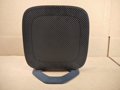 Great Condition! Tested and Reset back to a factory state. May have some minor cosmetic scratches/scuffs from normal use. [ Whats included : HP Thin Client + Power Adapter + Stand ]Item Specifics: MPN : t640UPC : N/ABrand : HPModel : t640 Thin ClientNetwork Connectivity : Wired-Ethernet (RJ-45)