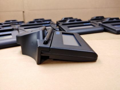 also a few may have a few scratches on the screen. Overall good condition! **NO CABLES OR CORDS INCLUDED** Item Specifics: MPN : TF-LBK460-HSB-R UPC : N/AType : Signature Capture PadConnectivity : USBColor : BlackBrand : TOPAZ Systems IncModel : TF-LBK460-HSB-R - 4