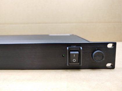 Good condition! Tested and pulled from a working environment! *NO POWER CORD INCLUDED*Item Specifics: MPN : UA845-USUPC : N/ABrand : SHUREType : Antenna Distribution SystemModel : UA845-USConnectivity : UHFForm Factor : Antenna Accessory - 3