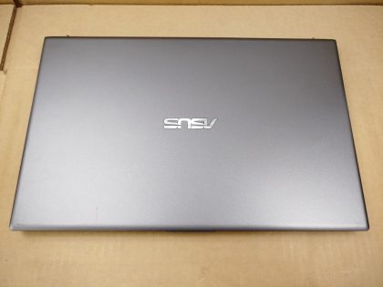**BROKEN DC JACK** (View image 9). Laptop does not power due to the DC Jack being damaged. Screen looks to be in great condition with no signs or cracks or damage. May have a few minor cosmetic scratches/scuffs. For your help