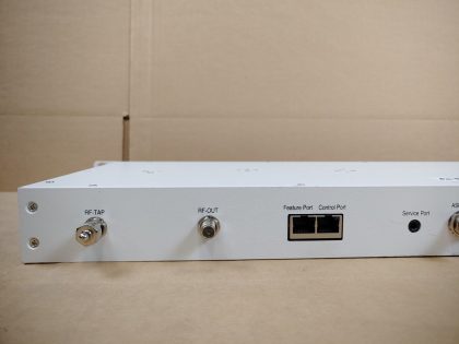 *NO POWER ADAPTER INCLUDED* Looks to be in good condition! Pulled from a working environment. Only powered on and shows GREEN flashing light. No other testing has been done. Item Specifics: MPN : PCS-400RUPC : N/AForm Factor : Rack-MountableBrand : LGProduct Line : N/AModel : PCS-400RType : Server - 9