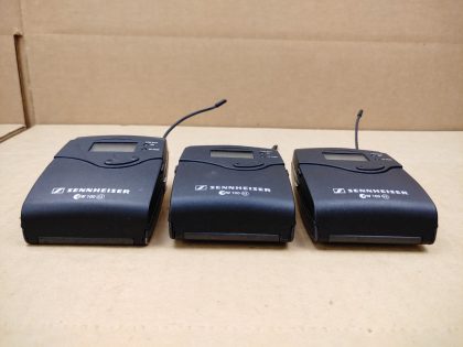 Pulled from a working environment. May have some minor cosmetic scratches/scuffs from normal use. **NO AA-BATTERIES INCLUDED**Item Specifics: MPN : EW100 SK100 G3UPC : N/ABrand : SennheiserType : Bodypack TransmitterModel : EW100 SK100 G3 / 626-668MHzConnectivity : WirelessForm Factor : Bodypack TransmitterMicrophone Form Factor : N/A - 1