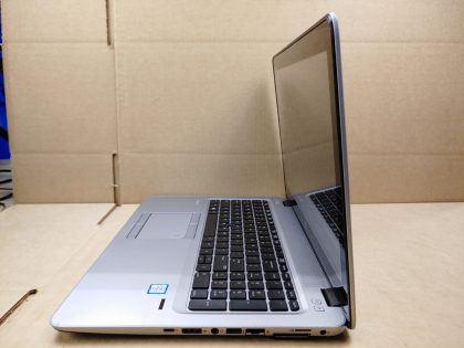 ***NO POWER (DOA)** Laptop does NOT power on. All the bottom base screws are missing (View image 6). May have a few minor cosmetic scratches/scuffs. For your help
