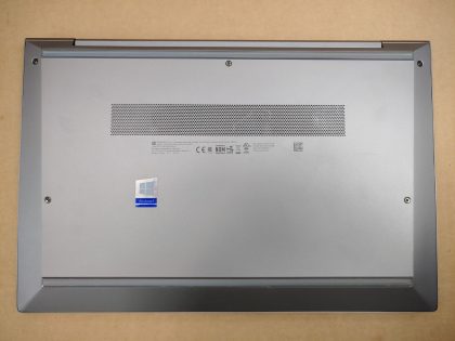 Doesnt effect the performance of the laptop
