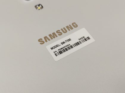 Wi-FiModel : Galaxy Tab A (2018) SM-T590Internet Connectivity : Wi-FiBundled Item(s) : Samsung Tablet Case - 2