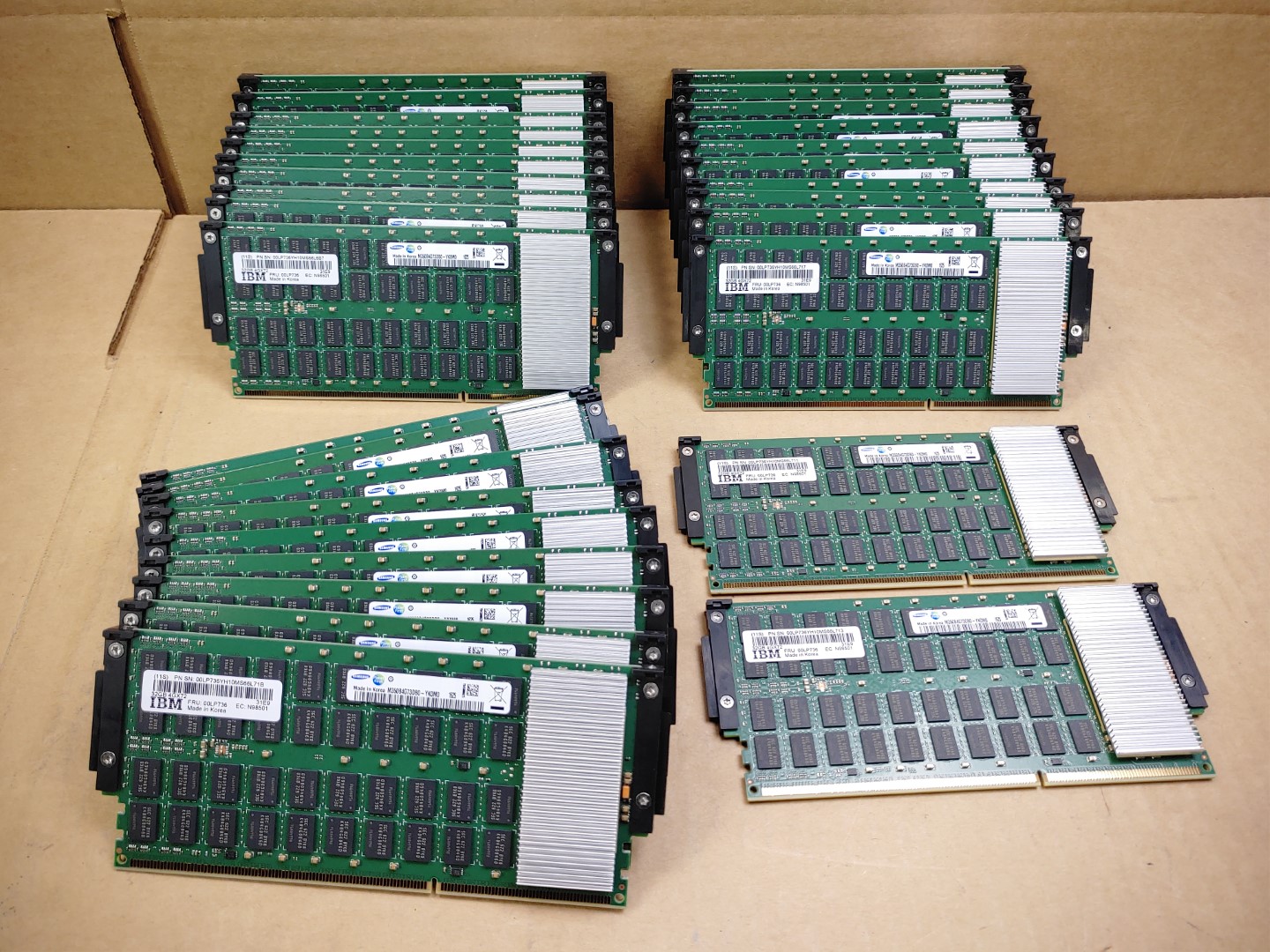 LOT of (32) 00LP736 IBM Samsung 32GB 4GX72 Server Module M350B4G73DB0-YK0M0 ✔✔✔