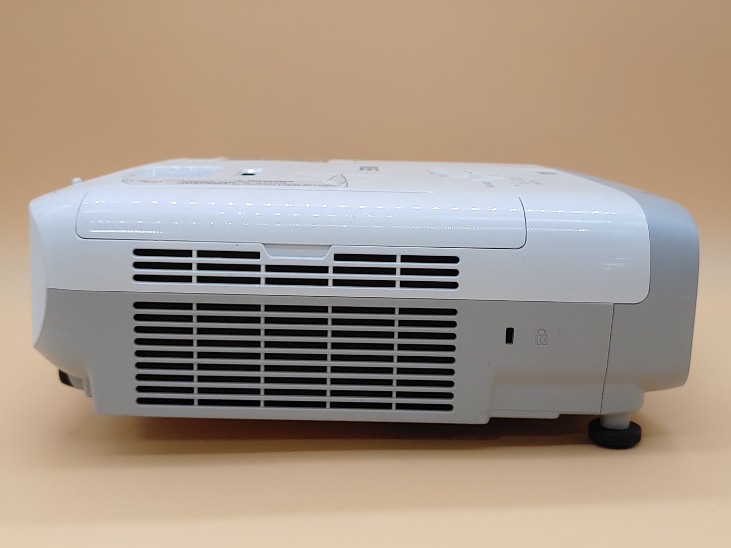 Epson PowerLite 970 3LCD Projector 4000 Lumen ANSI HD 1080p H865A (1649 Hours) ✔ - Image 7