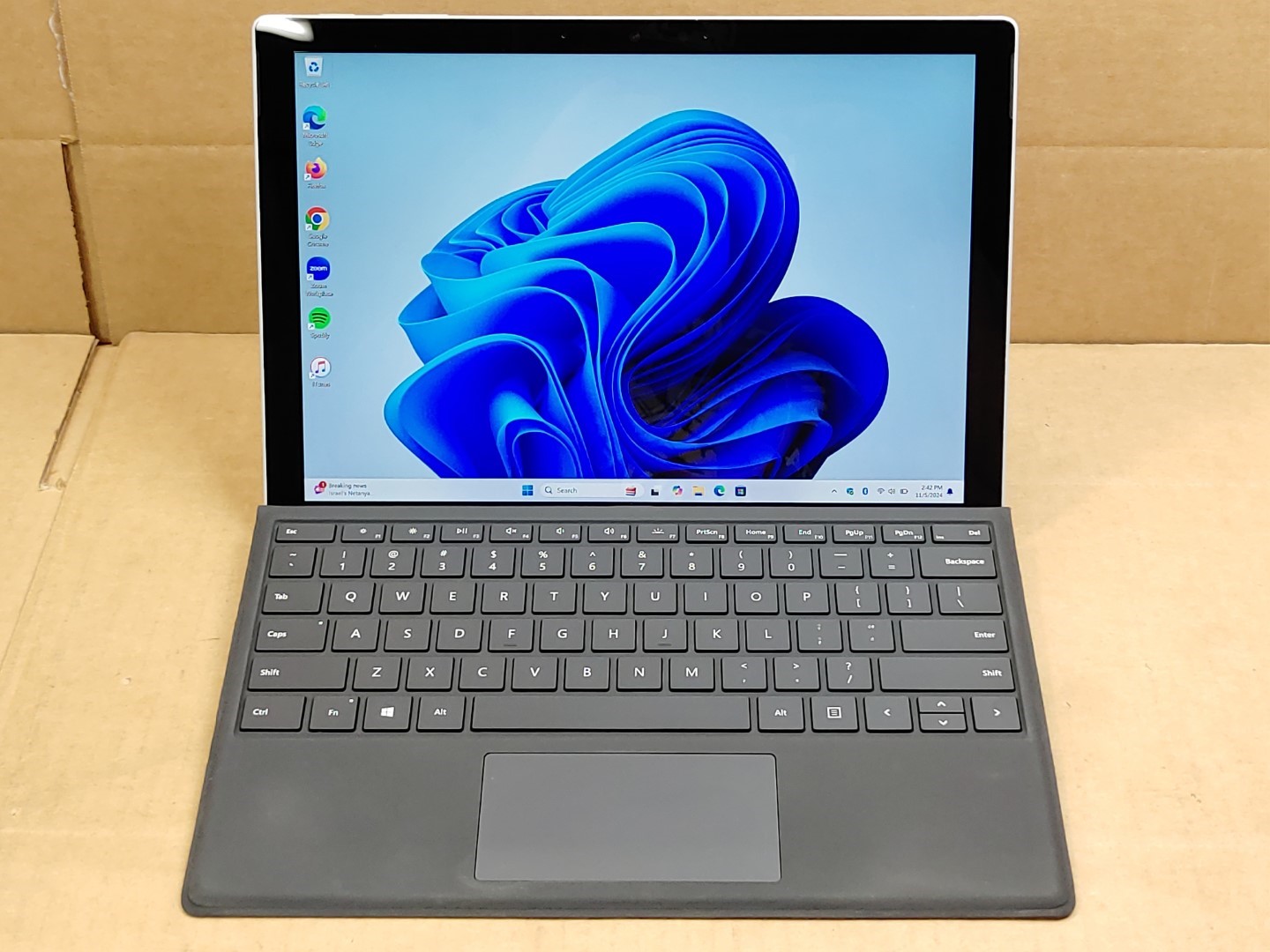 Microsoft Surface Pro 7 12.3" Touch i5-1035G4✔8GB✔128GB✔Win11Home✔*NO AC***READ*