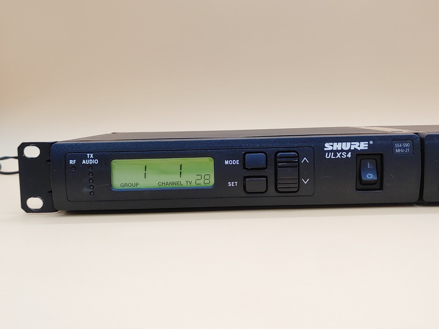 LOT of (2) SHURE ULXS4 Wireless Microphone Receivers 554-590 MHz-J1✔✔ **NO A/C** - Image 3