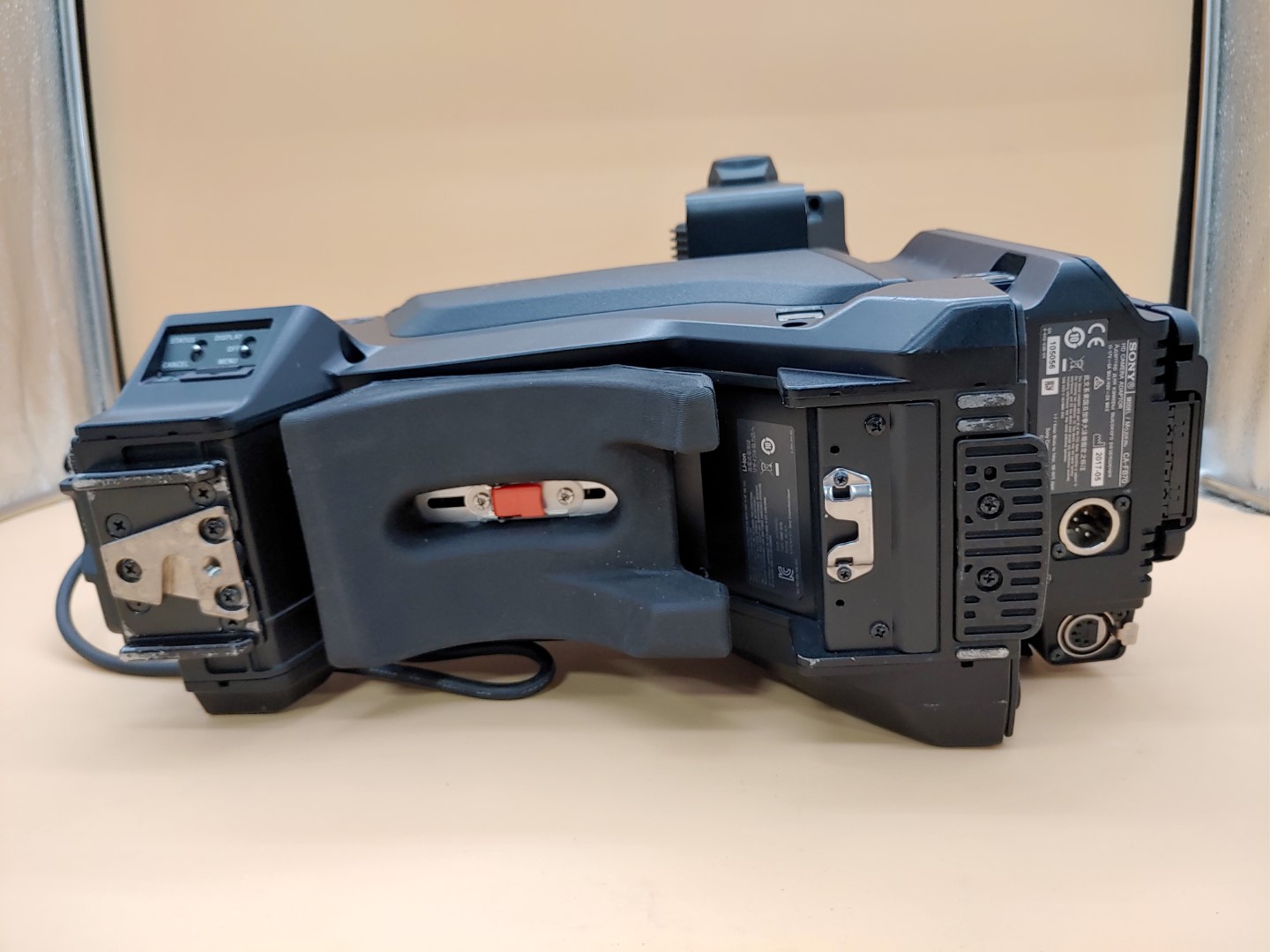Sony HXC-D70 Studio HD Camcorder w/ DXF-C50WA + CA-FB70 ✔✔✔ **NO LENS OR BATT** - Image 10