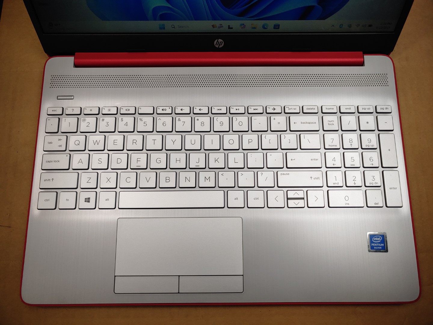 HP Notebook 15-dw0081wm 15.6" Pentium Silver N5030✔16GB✔256GB✔Win11✔ **NO A/C** - Image 4