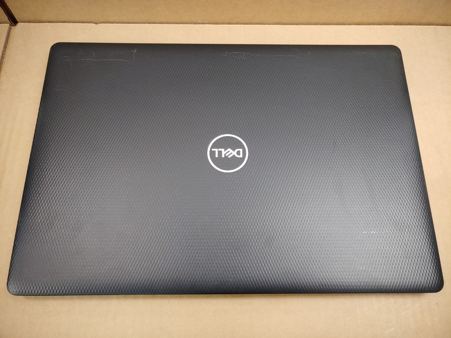 Dell Inspiron 3585 15.6" Ryzen 3 2200U✔*NO RAM/NO HDD/NO AC**BAD KEYBOARD**READ* - Image 5