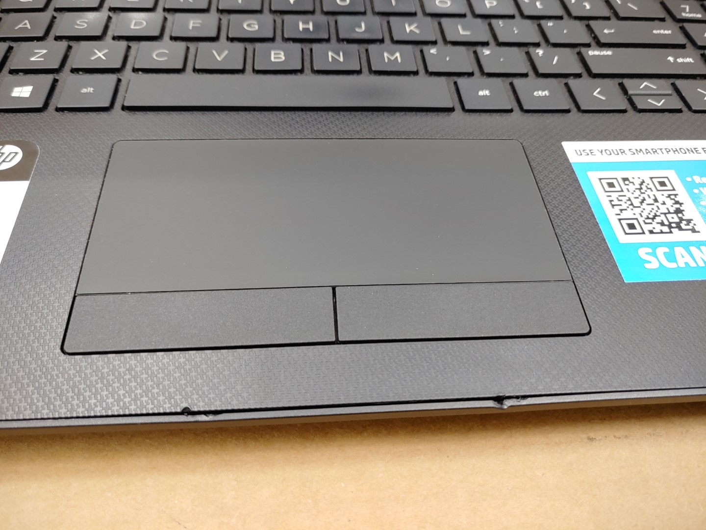 HP 15-db1076nr 15.6" AMD Ryzen 3 3200U✔*NO RAM/NO SSD/NO AC**NO POWER**BAD JACK* - Image 10