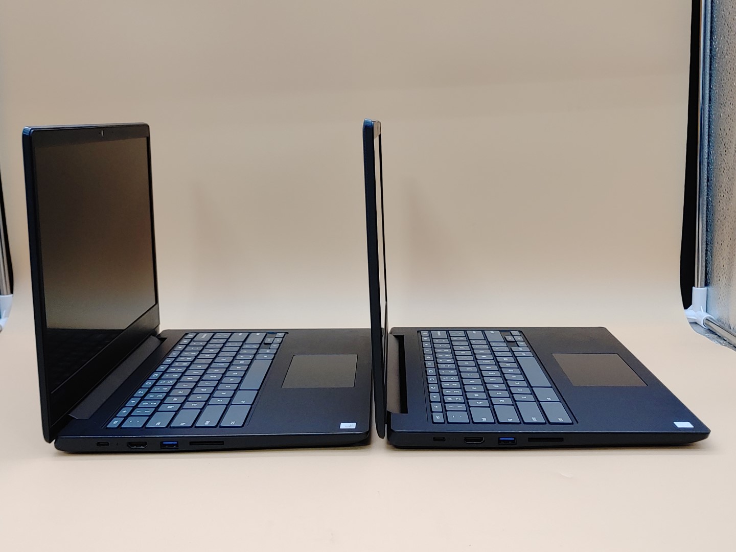 LOT of (2) Lenovo Chromebook S330 MediaTek MT8173✔4GB✔32GB eMMC✔ChromeOS✔*NO A/C - Image 4