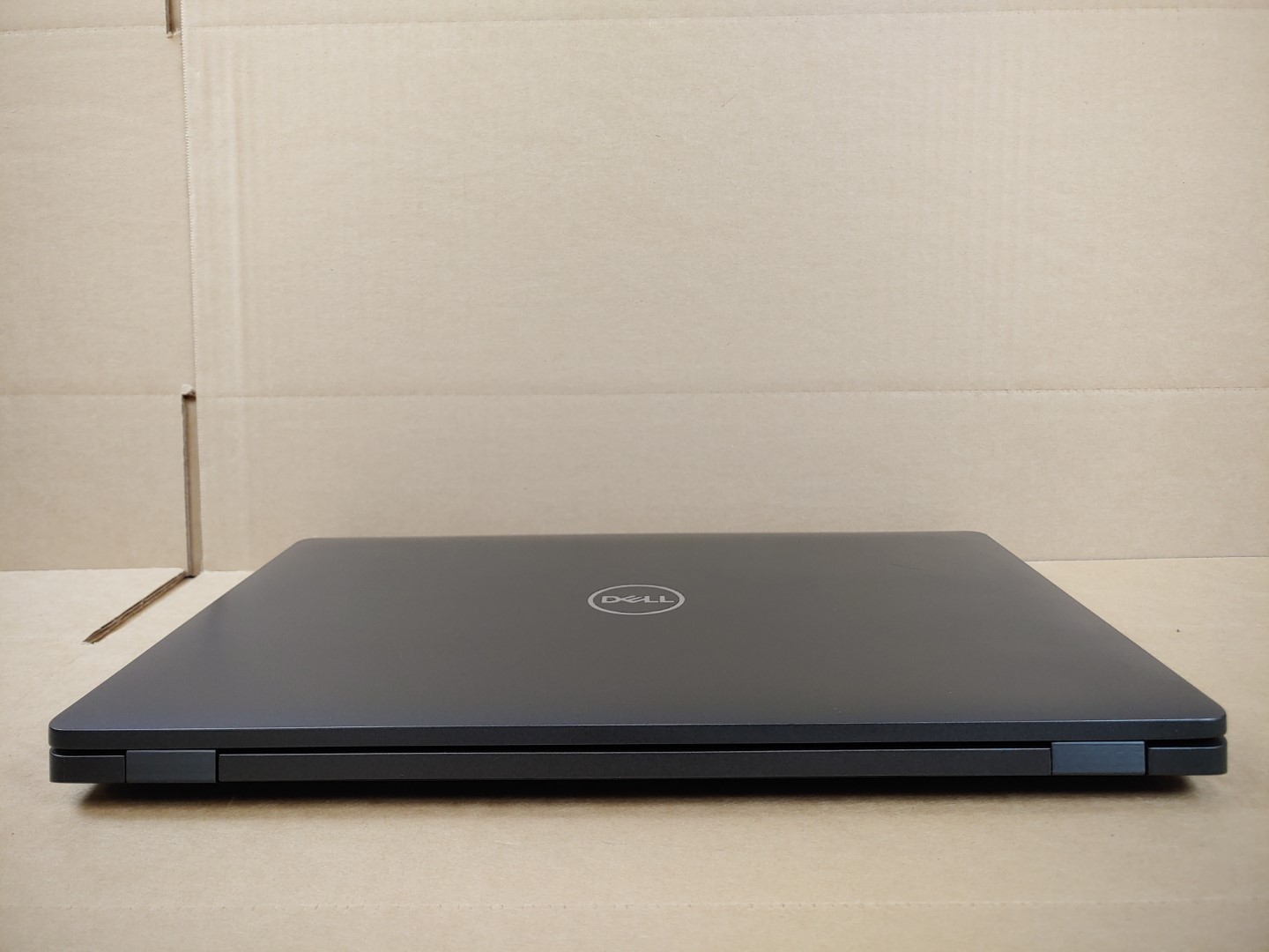 Dell Precision 3540 15.6" i7-8665U✔32GB✔256GB✔Win11Pro✔AMD WX2100✔ **NO A/C** - Image 7