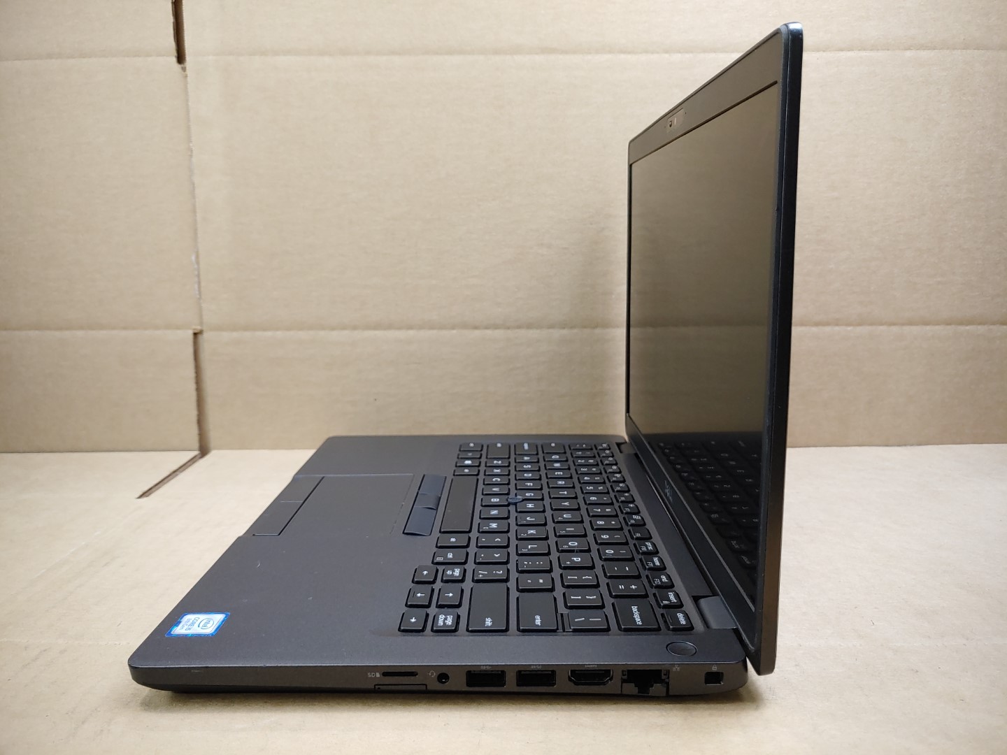 Dell Latitude 5400 14" i5-8365U✔ *NO RAM/NO SSD/NO BATT/ NO AC* *CRACKED SCREEN* - Image 3