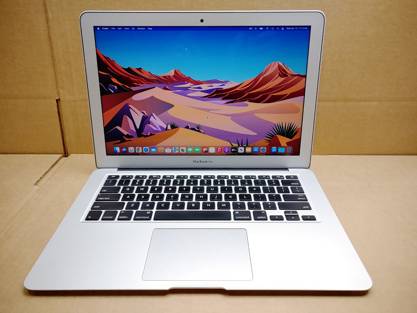Apple MacBook Air 13" 2015 Intel i5 1.6GHz✔8GB✔128GB✔Monterey✔ *NO A/C* *READ*