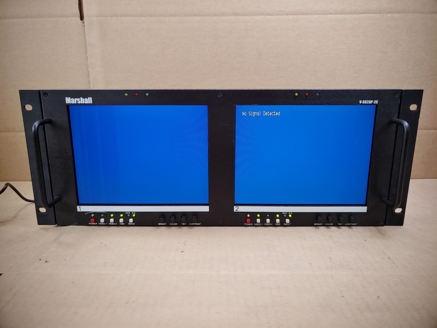 Marshall V-R82DP-2C TFT-MegaPixel Dual Screen 8.4" Rackmountable LCD Monitor ✔✔✔