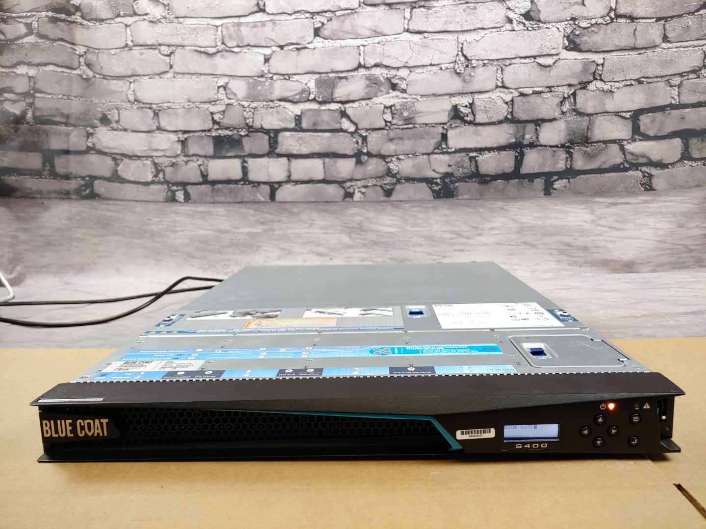 BLUE COAT 400-SERIES SG-S400-30-SU 080-03573 SECURITY APPLIANCE *NO HARD DRIVES*