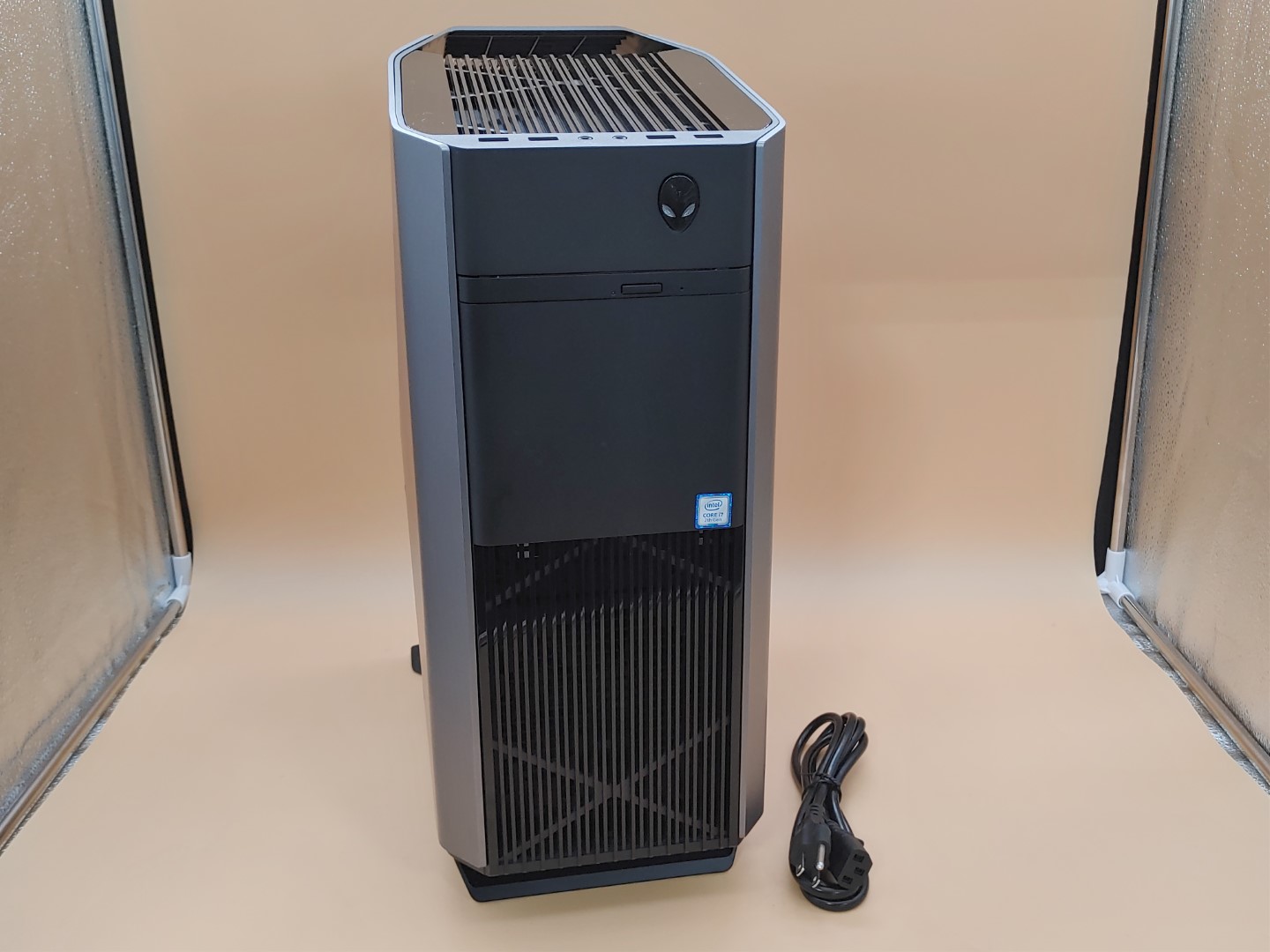 Alienware Aurora R6 Intel i7-7700✔24GB✔512GB NVMe+10TB HDD✔Win11✔GTX 1070✔GAMING