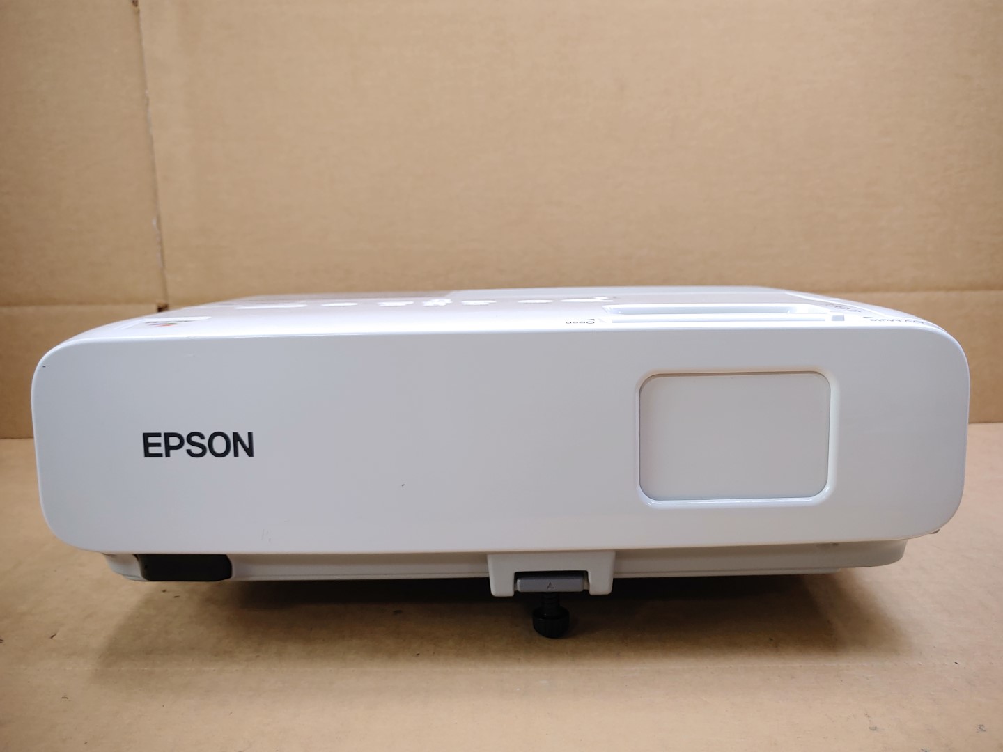 Epson PowerLite 825 H297A XGA 3LCD VGA 3,000 Lumen Projector (662 HOURS) ✔✔✔ - Image 3