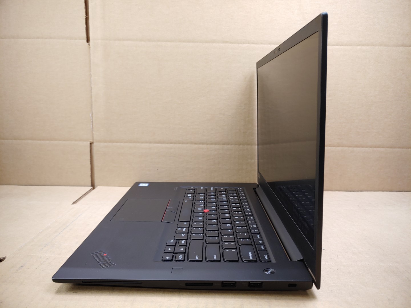 Lenovo ThinkPad P1 Gen 2 15.6" Intel i7-9750H✔16GB✔ **NO SSD/NO AC** **READ** - Image 3