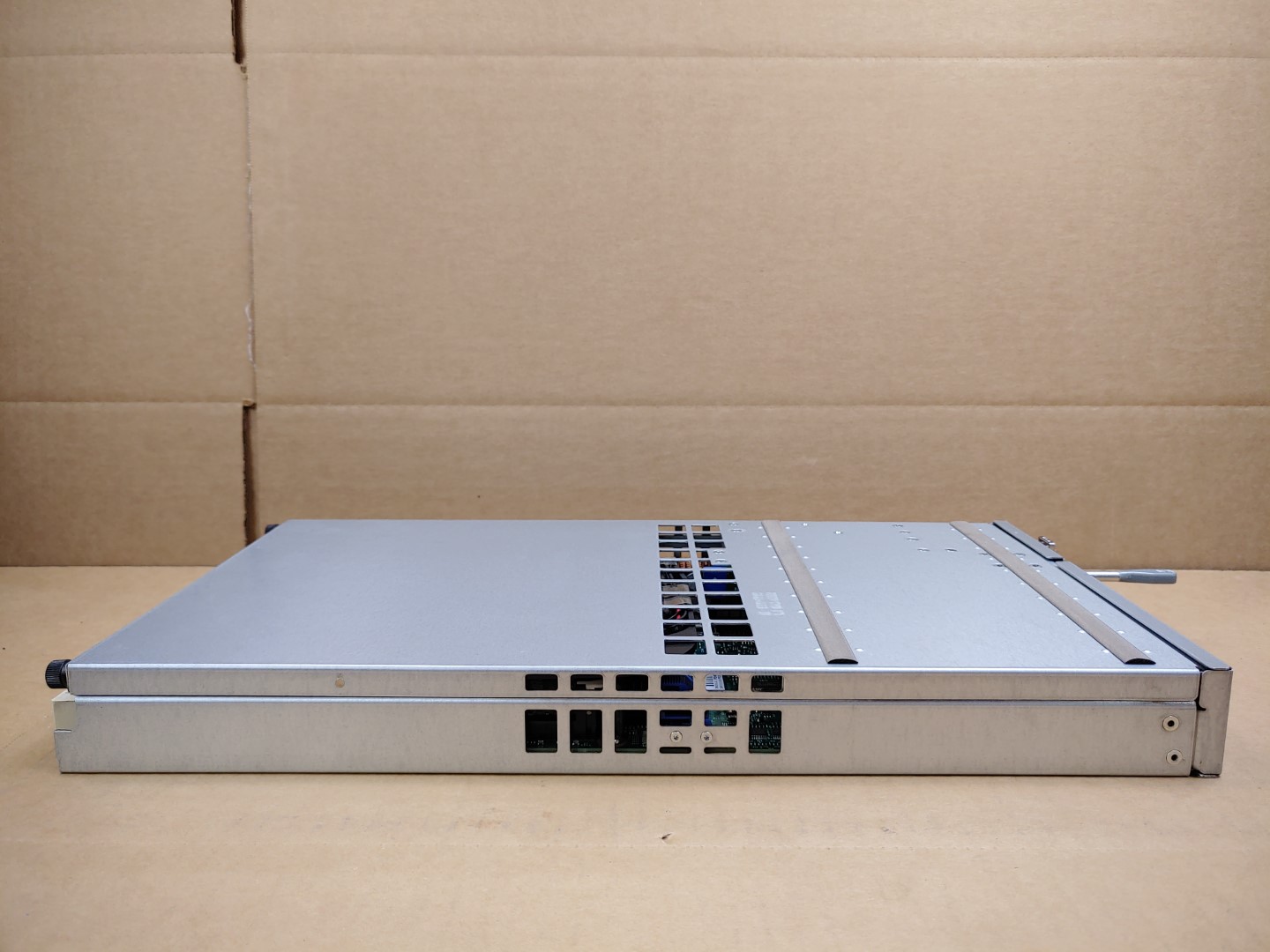 HP QR511-63001 HPE 3PAR STORESERV 7200c Controller Module (Rev:A1) ✔ 756817-001 - Image 3