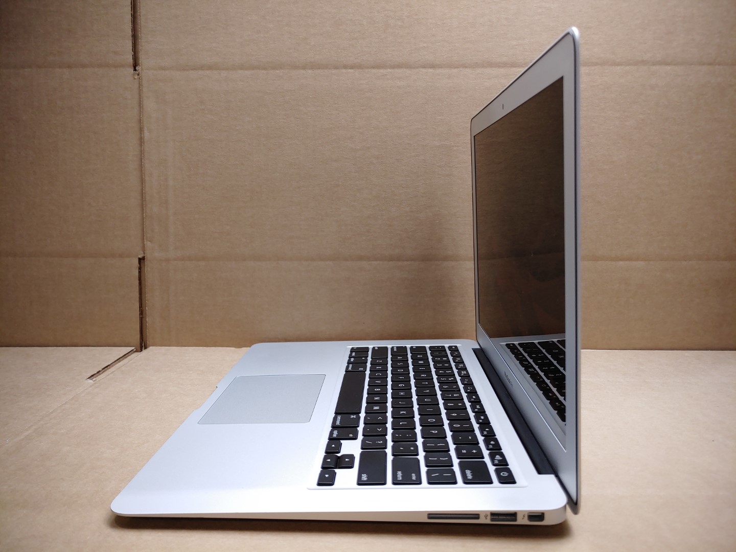 Apple MacBook Air 13" 2015 Intel i5 1.6GHz✔8GB✔128GB✔Monterey✔ *NO A/C* *READ* - Image 3