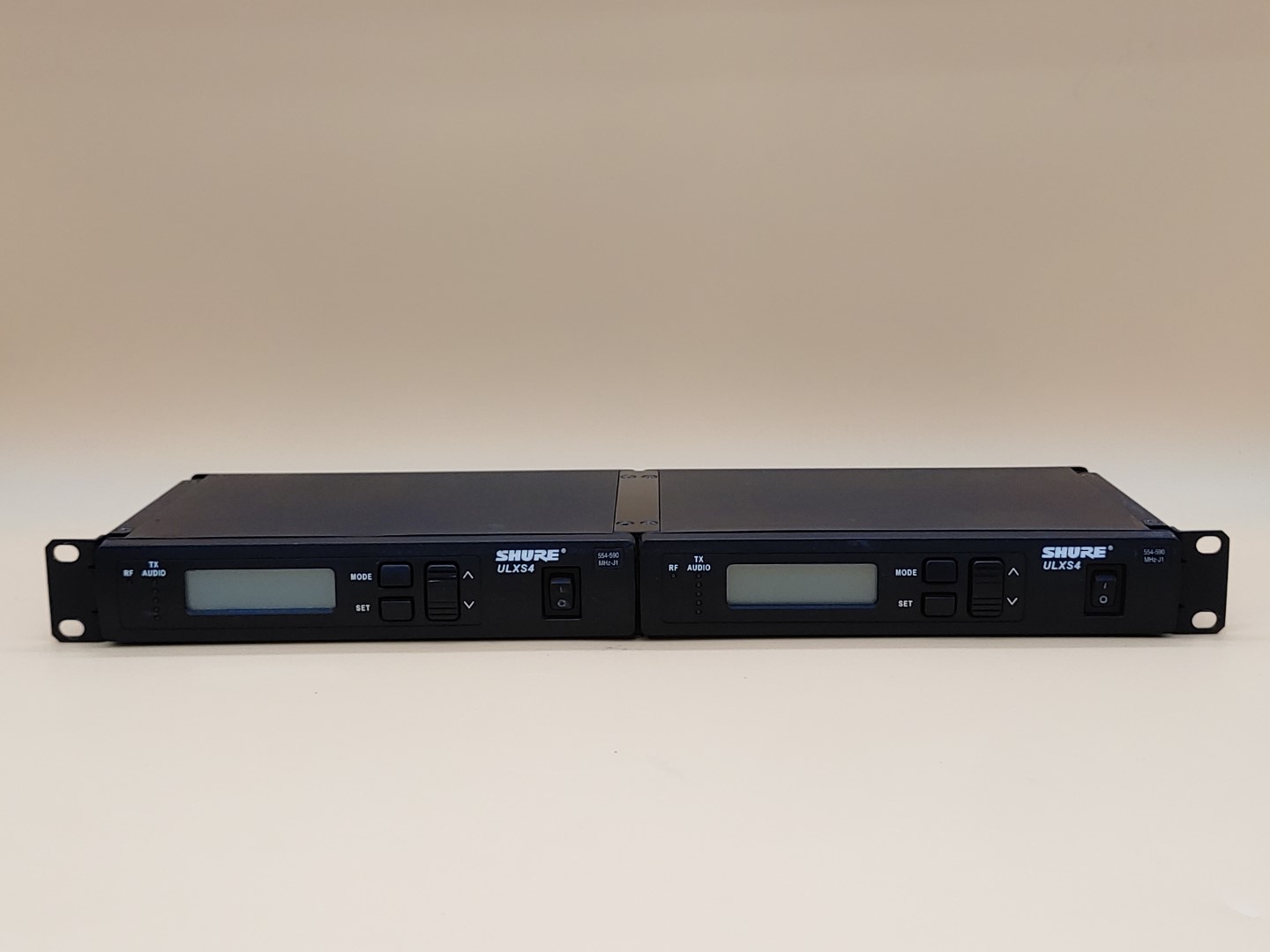 LOT of (2) SHURE ULXS4 Wireless Microphone Receivers 554-590 MHz-J1✔✔ **NO A/C**