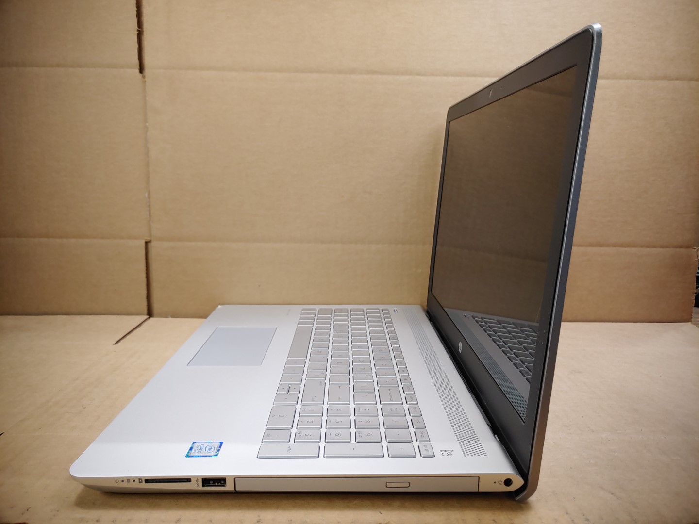 HP Pavilion 15-cc055od 15.6" Intel i7-7500U✔ **NO RAM/NO HDD/NO AC** **READ** - Image 3