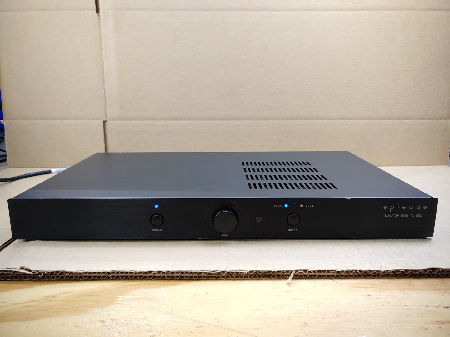 Episode EA-AMP-SUB-1D-500 Digital Subwoofer Amplifier (AS-IS / FOR PARTS) *READ*