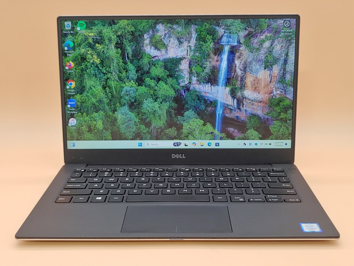 Dell XPS 13 9350 13.3" Intel i5-6200U✔4GB RAM✔128GB SSD✔Win11Home✔*NO A/C***READ