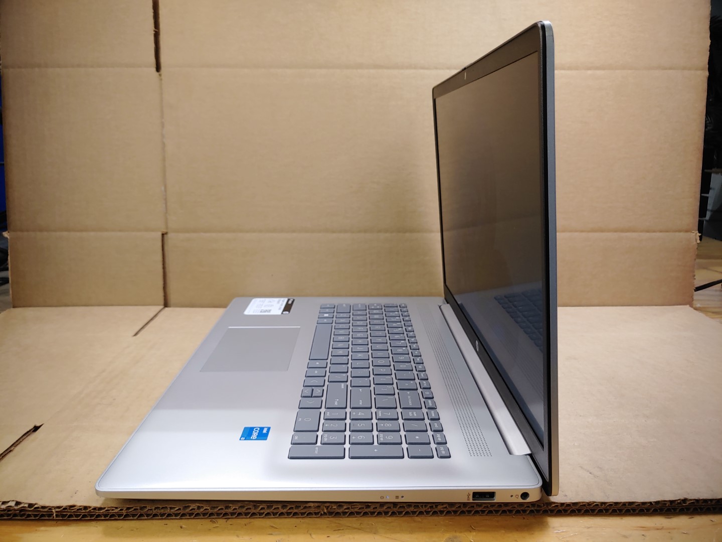 HP Laptop 17-cn2083dx 17.3" Intel i3-1215U✔16GB✔1TB NVMe SSD✔Win11Home✔ *NO A/C* - Image 3